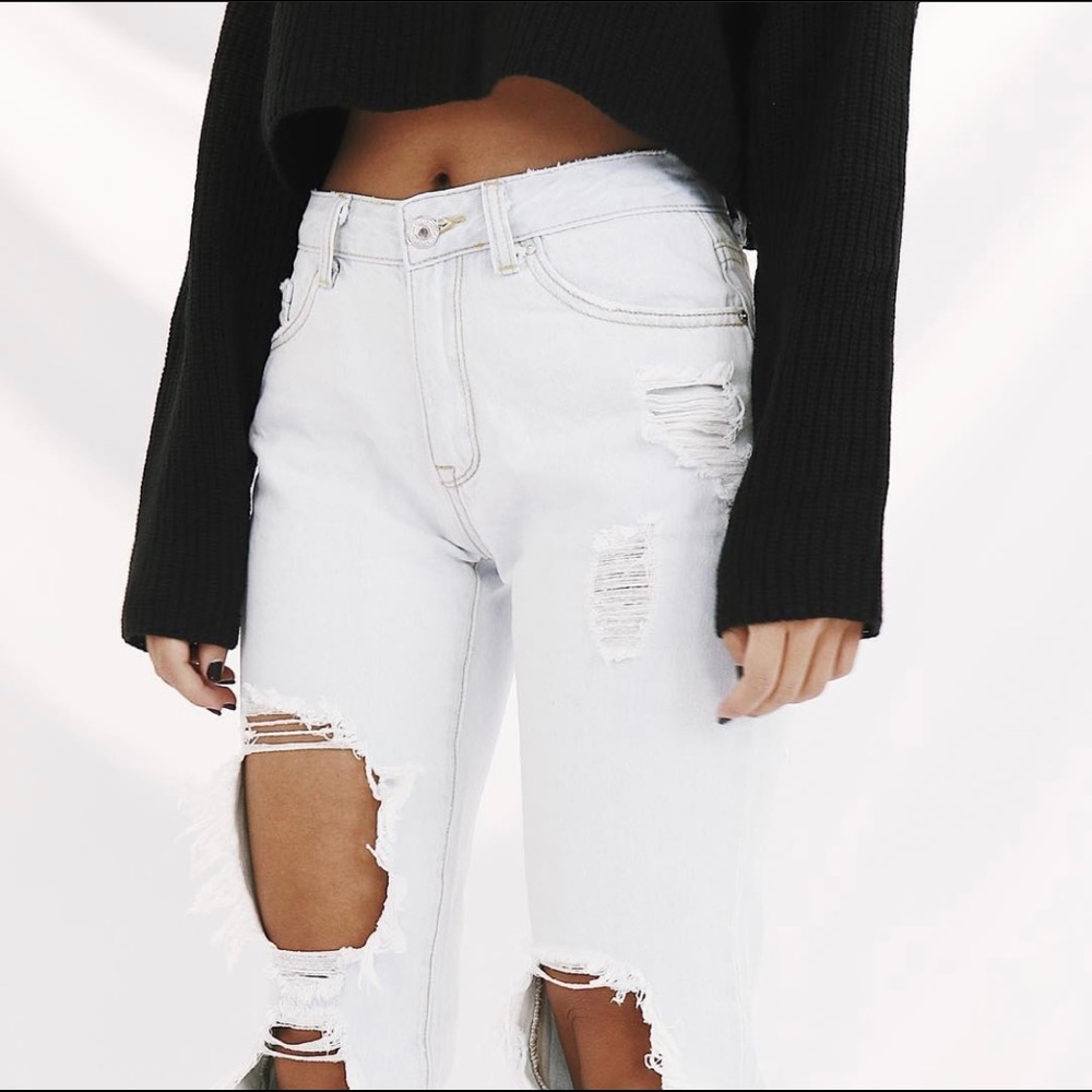 Cry Baby distressed jeans (light wash)